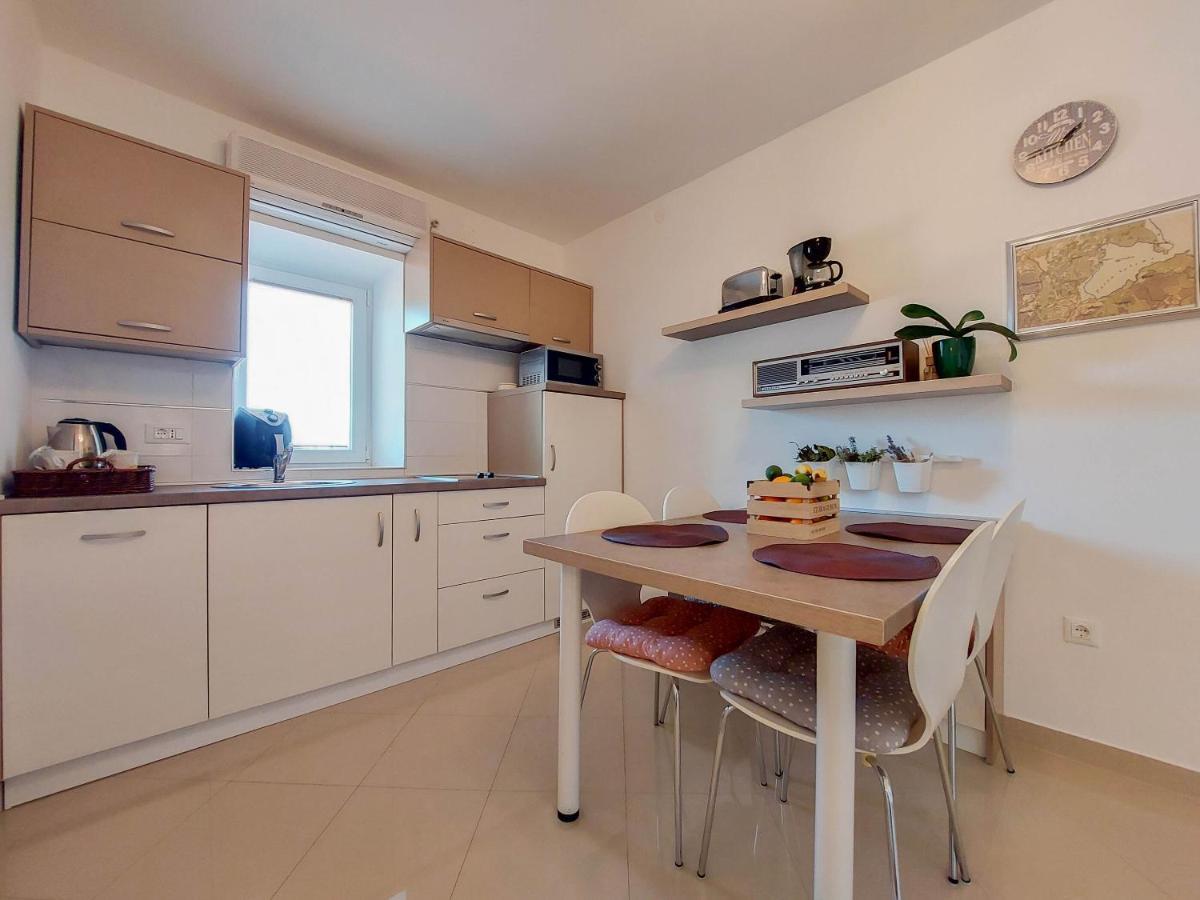 Apartment Marino Чизичі Екстер'єр фото