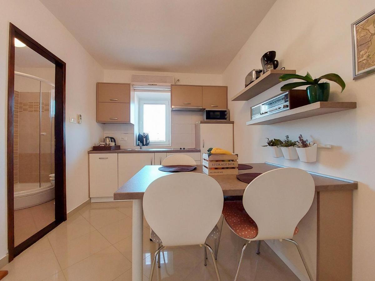 Apartment Marino Чизичі Екстер'єр фото